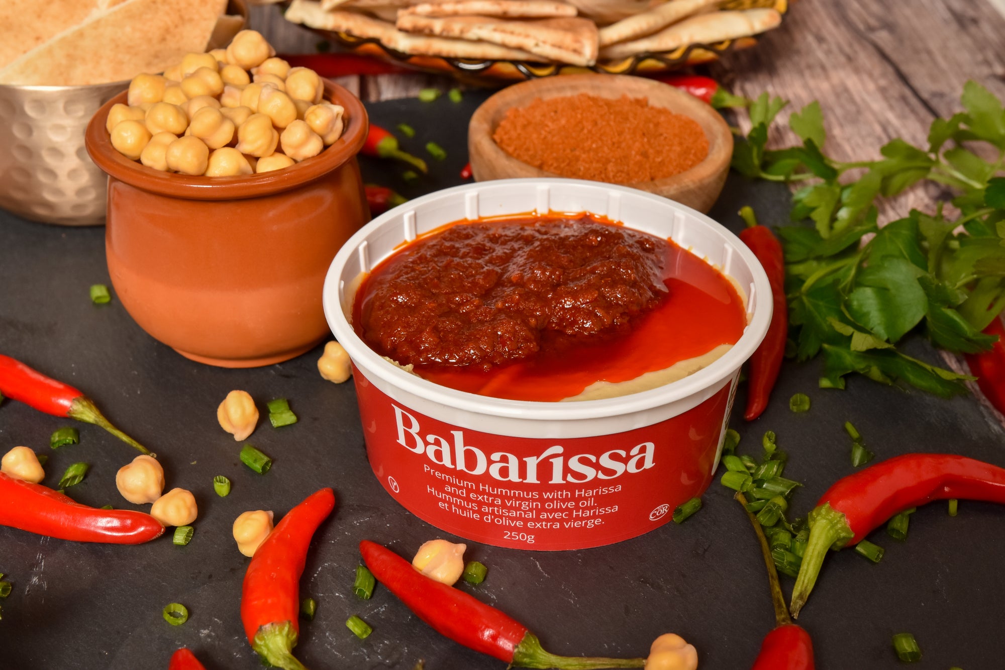 Harissa tunisienne avec hummus